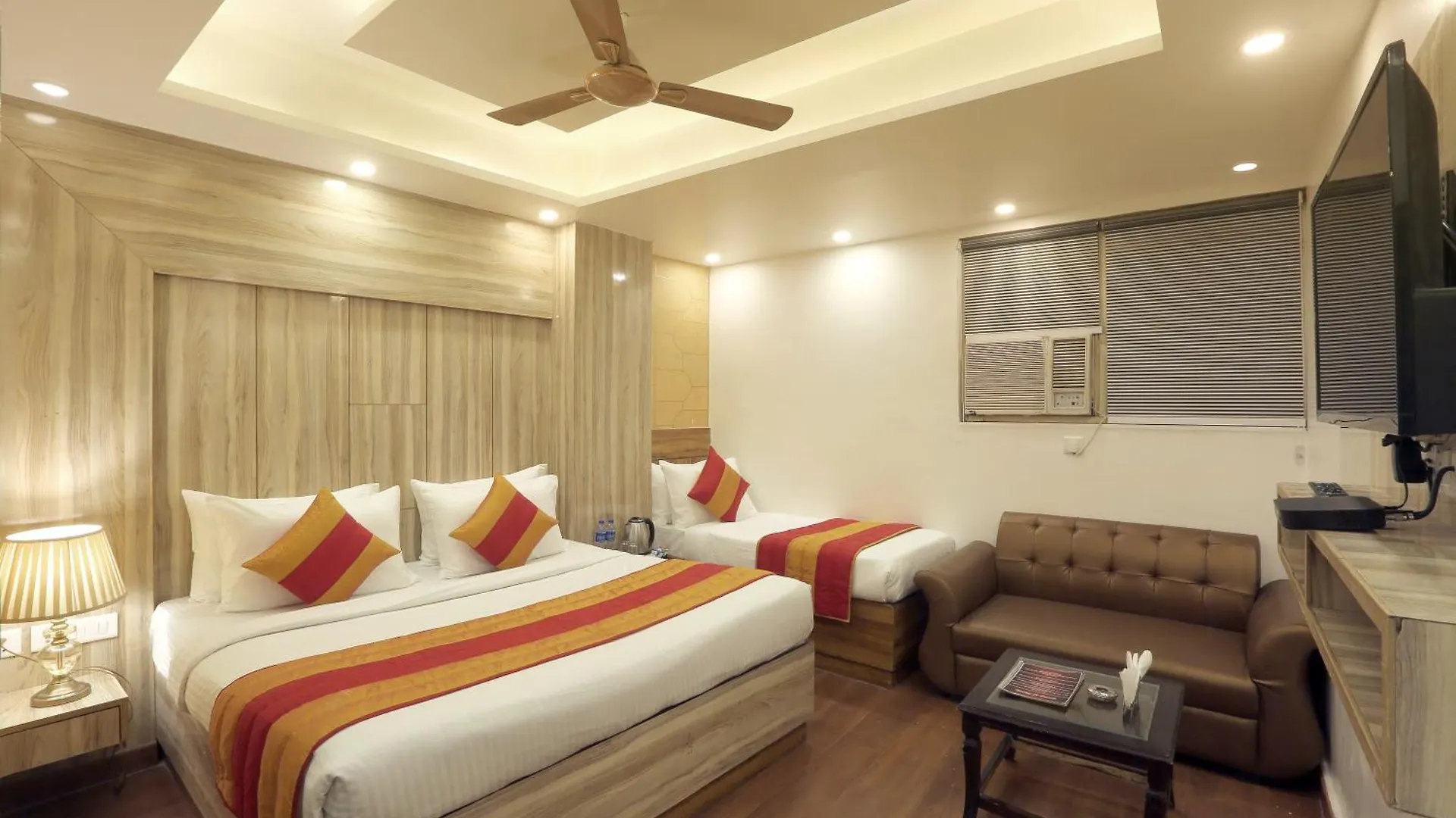 **** Hotel Luxury Stay Near Delhi International Airport New Delhi India
