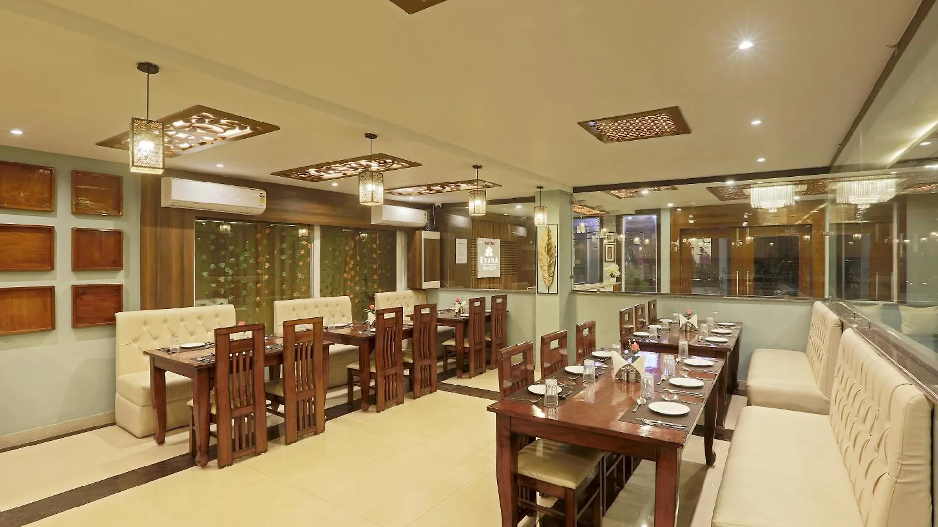 Hotel Luxury Stay Near Delhi International Airport New Delhi